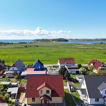 Schicke Fewo Mit Terrasse, Gratis Nutzung Vom Ahoi Erlebnisbad Und Sauna In Sellin - Haus De Niege Wech Fewo 02 Thiessow Esterno foto